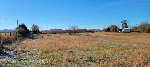 414 W Cole Rd W, Doyle, TN 38559