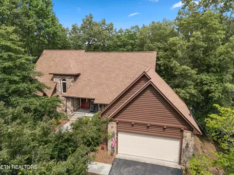116 Knollwood Ln, Crossville, TN 38558
