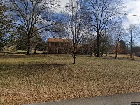 310 River Oaks Rd, Brentwood, TN 37027