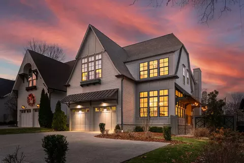 2248 Castleman Dr, Nashville, TN 37215