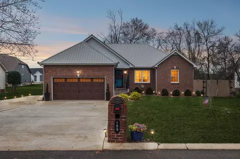 196 Brookfield Cir, Winchester, TN 37398