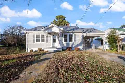 105 Arnold St, Centerville, TN 37033