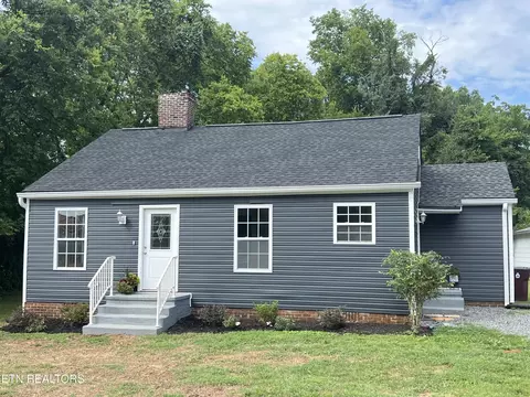 105 Rose Ave, Alcoa, TN 37701
