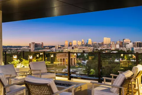 321 31st Ave N #415, Nashville, TN 37203