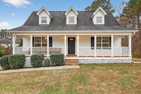 123 Alberta Peach St SE, Cleveland, TN 37323