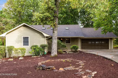 137 Kawatuska Way, Loudon, TN 37774