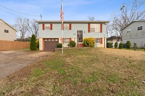 3933 Mccalley Pl SW, Huntsville, AL 35805