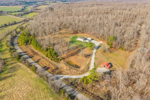 959 Herman Adams Rd, Cumberland City, TN 37050