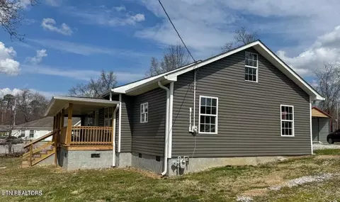 138 Lloyd St, Oneida, TN 37841 photo 8