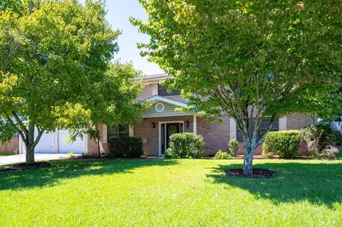 88 Milford Dr, Rossville, GA 30741
