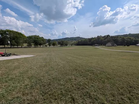 2163 Allisona Rd, Eagleville, TN 37060 photo 4