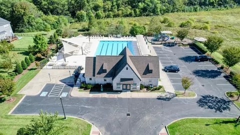 Exterior - 600 Beamon Dr, Franklin, TN 37064 photo 6 of 7