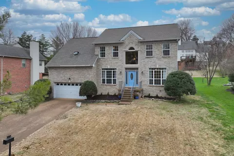 820 Caldwell Dr, Goodlettsville, TN 37072