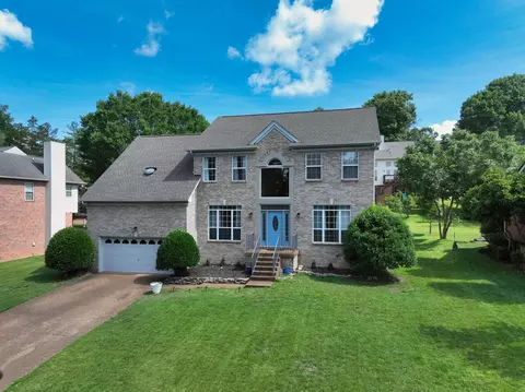 820 Caldwell Dr, Goodlettsville, TN 37072