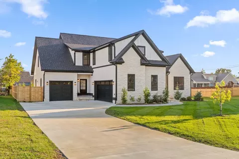 2208 Launcelot Rd, Chattanooga, TN 37421