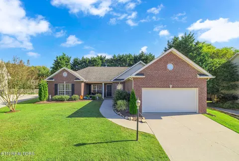 712 Baldwin Station Ln, Knoxville, TN 37922