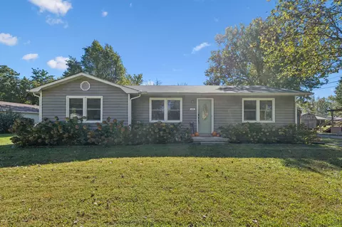Exterior - 440 W Maple St, Morrison, TN 37357 photo 1 of 7