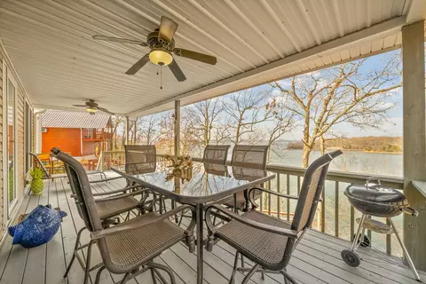 Exterior - 359 Riverview Dr, Dover, TN 37058 photo 1 of 3