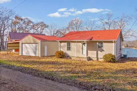 Exterior - 359 Riverview Dr, Dover, TN 37058 photo 3 of 3