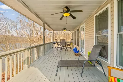 Exterior - 359 Riverview Dr, Dover, TN 37058 photo 2 of 3