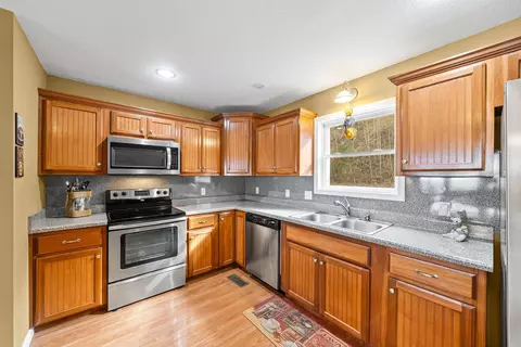 Kitchen - 359 Riverview Dr, Dover, TN 37058 photo 1 of 1