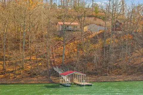 View/Area - 359 Riverview Dr, Dover, TN 37058 photo 2 of 13