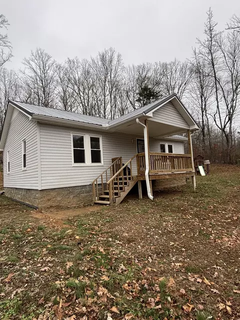 541 Clydeton Rd, Waverly, TN 37185