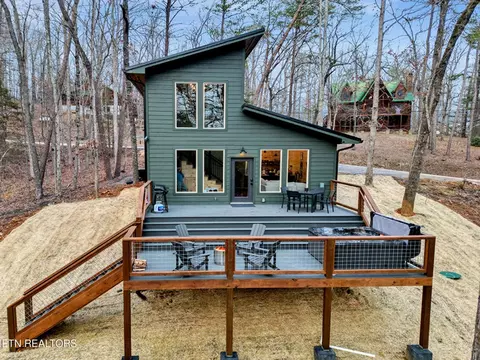 1619 S S Mountain View Rd, Sevierville, TN 37876