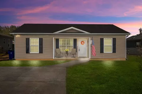1220 Victory St SW, Cleveland, TN 37311