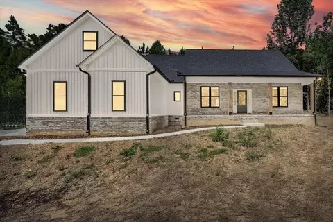 1151 Tucker School Rd, Cohutta, GA 30710