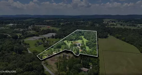 357 Doc Norton Rd, Walland, TN 37886