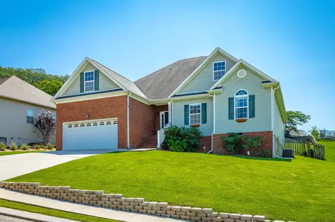 873 Windrush Loop, Chattanooga, TN 37421 photo 2
