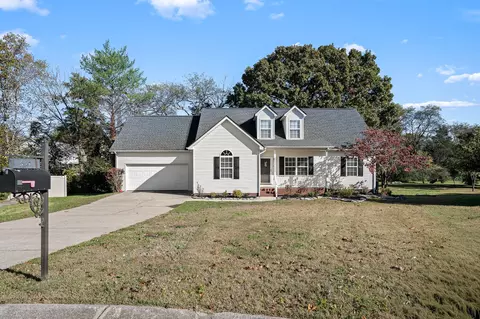 551 Heartland Ln, Murfreesboro, TN 37127