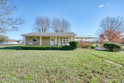 3323 Fisk Rd, Cookeville, TN 38506