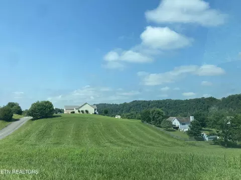 105 Marble Bluff Dr, Kingston, TN 37763