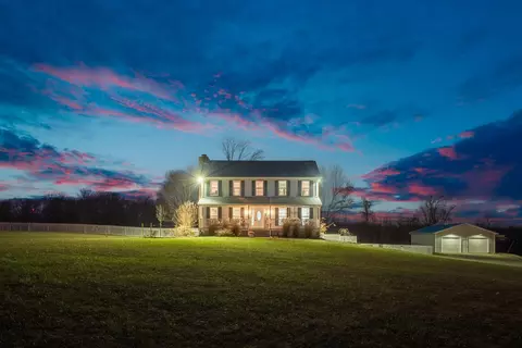1650 Deepwood Cir, Clarksville, TN 37042