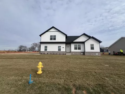 29 Echo Rdg, Oak Grove, KY 42262