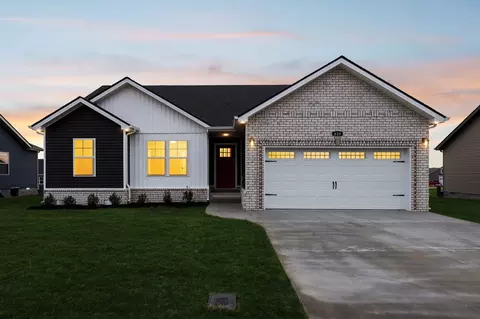 27 Echo Rdg, Oak Grove, KY 42262
