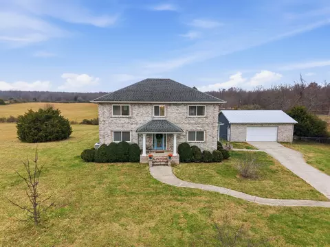 Exterior - 558 Ferrells Loop Rd, Beechgrove, TN 37018 photo 3 of 5