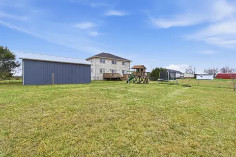 Exterior - 558 Ferrells Loop Rd, Beechgrove, TN 37018 photo 5 of 5