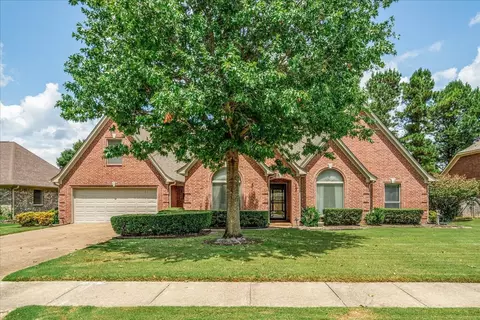4621 Westbrook Dr, Memphis, TN 38135