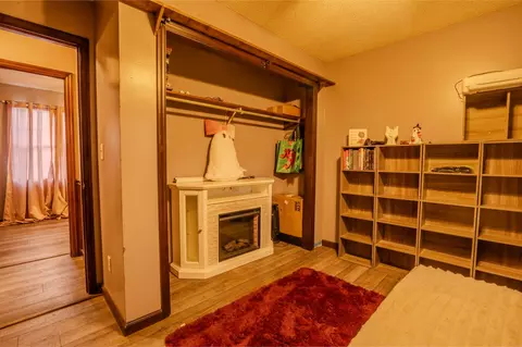 Bedroom - 52 Lindsey Rd, Loretto, TN 38469 photo 5 of 5