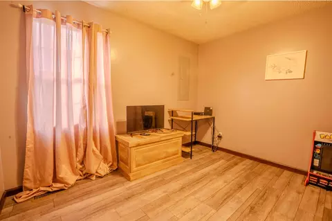 Bedroom - 52 Lindsey Rd, Loretto, TN 38469 photo 2 of 5