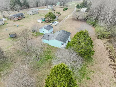 View/Area - 52 Lindsey Rd, Loretto, TN 38469 photo 9 of 17