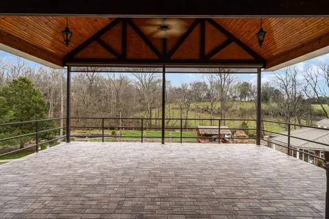 Exterior - 5827 Highway 76 E, Springfield, TN 37172 photo 10 of 30