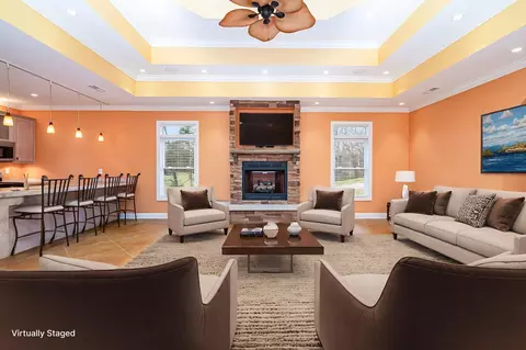 Living - 5827 Highway 76 E, Springfield, TN 37172 photo 5 of 6