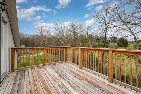 Exterior - 5827 Highway 76 E, Springfield, TN 37172 photo 8 of 30