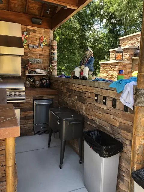 Kitchen - 5827 Highway 76 E, Springfield, TN 37172 photo 6 of 6