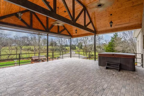 Exterior - 5827 Highway 76 E, Springfield, TN 37172 photo 9 of 30