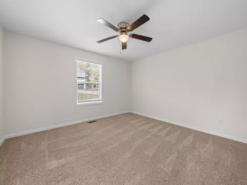 Bedroom - 4413 Taylor Rd, Springfield, TN 37172 photo 5 of 6